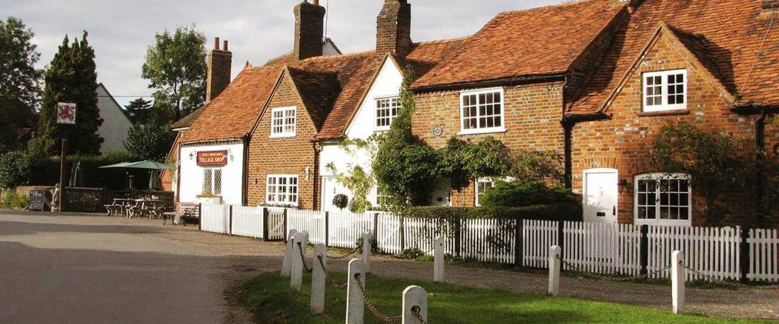 village 1920x798